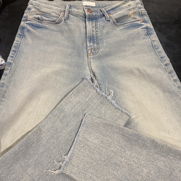 MOTHER THE STUNNER ZIP CROP ANKLE STEP FRAY IN ROLLING IN THE BUSHES - Picture 4 of 16